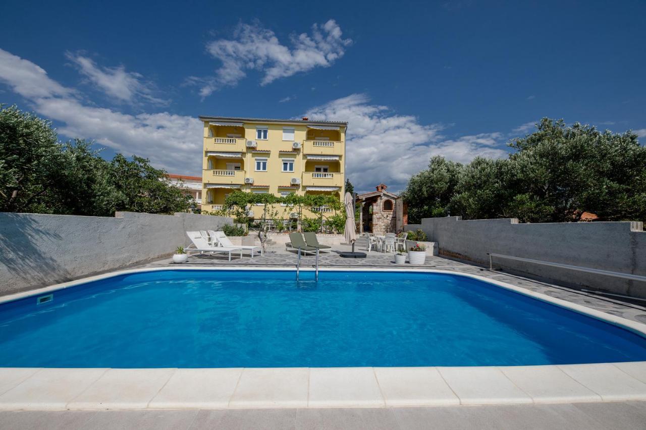 Casa Surya - Apartments With Sea View And Swimming Pool Barbat na Rabu Exterior photo