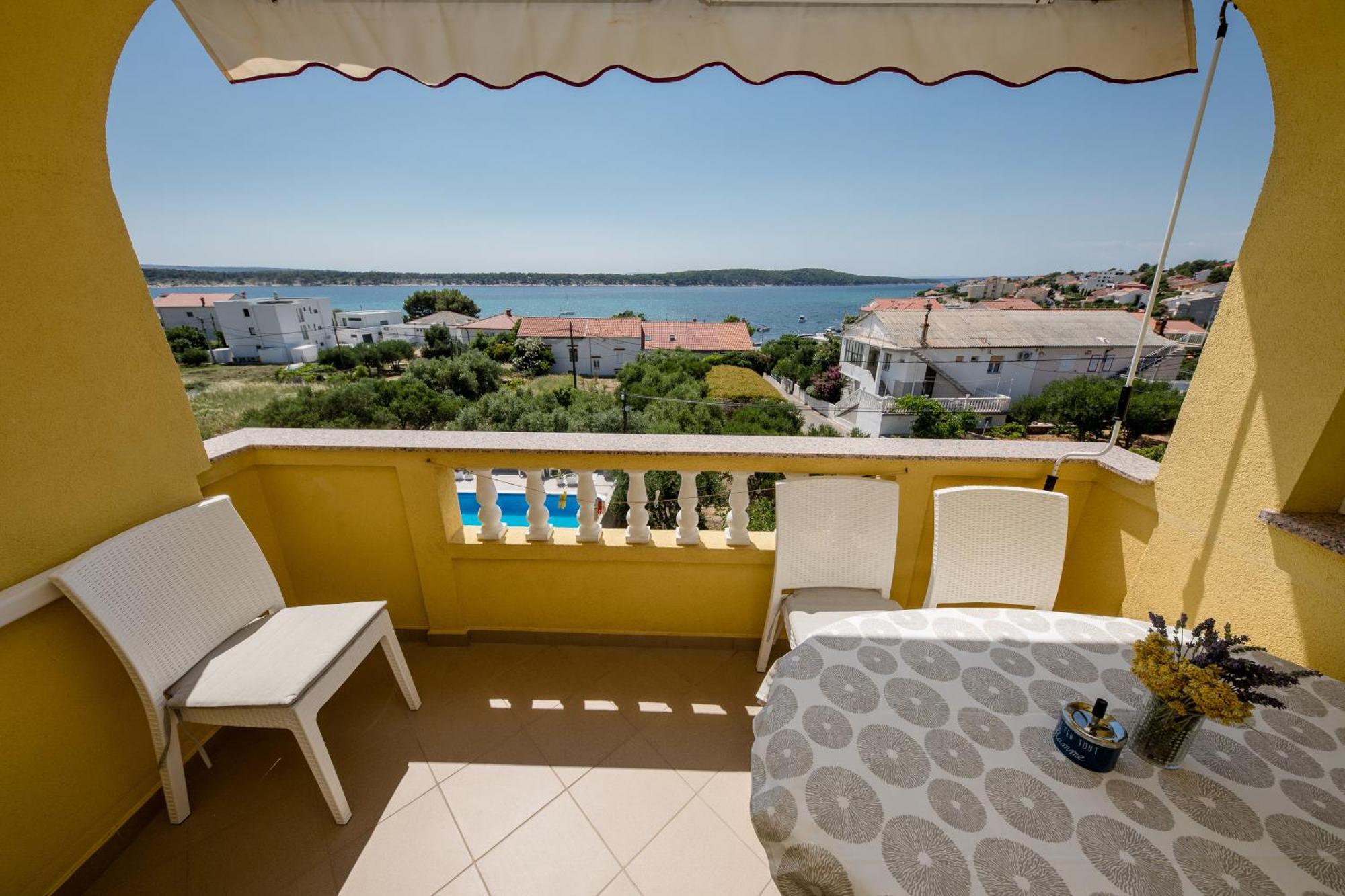 Casa Surya - Apartments With Sea View And Swimming Pool Barbat na Rabu Exterior photo